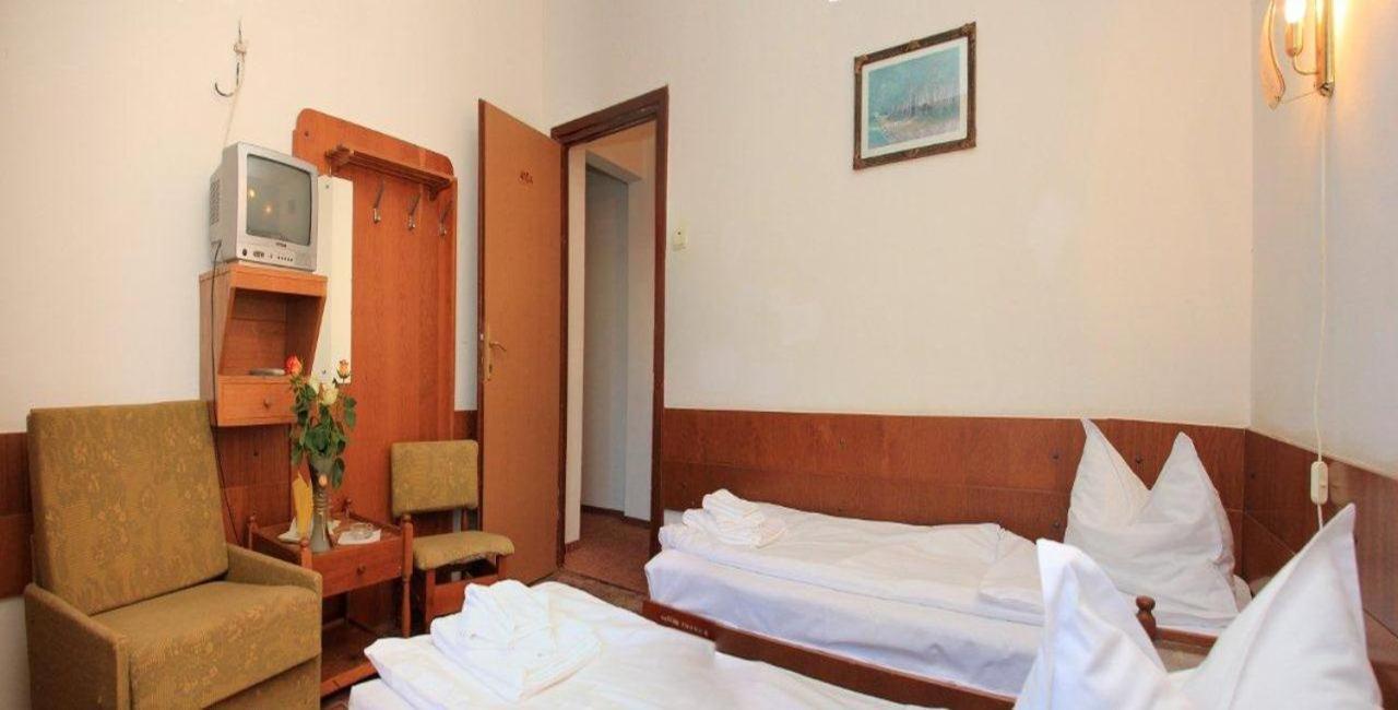 Hotel Hefaistos - Sovata Exterior photo