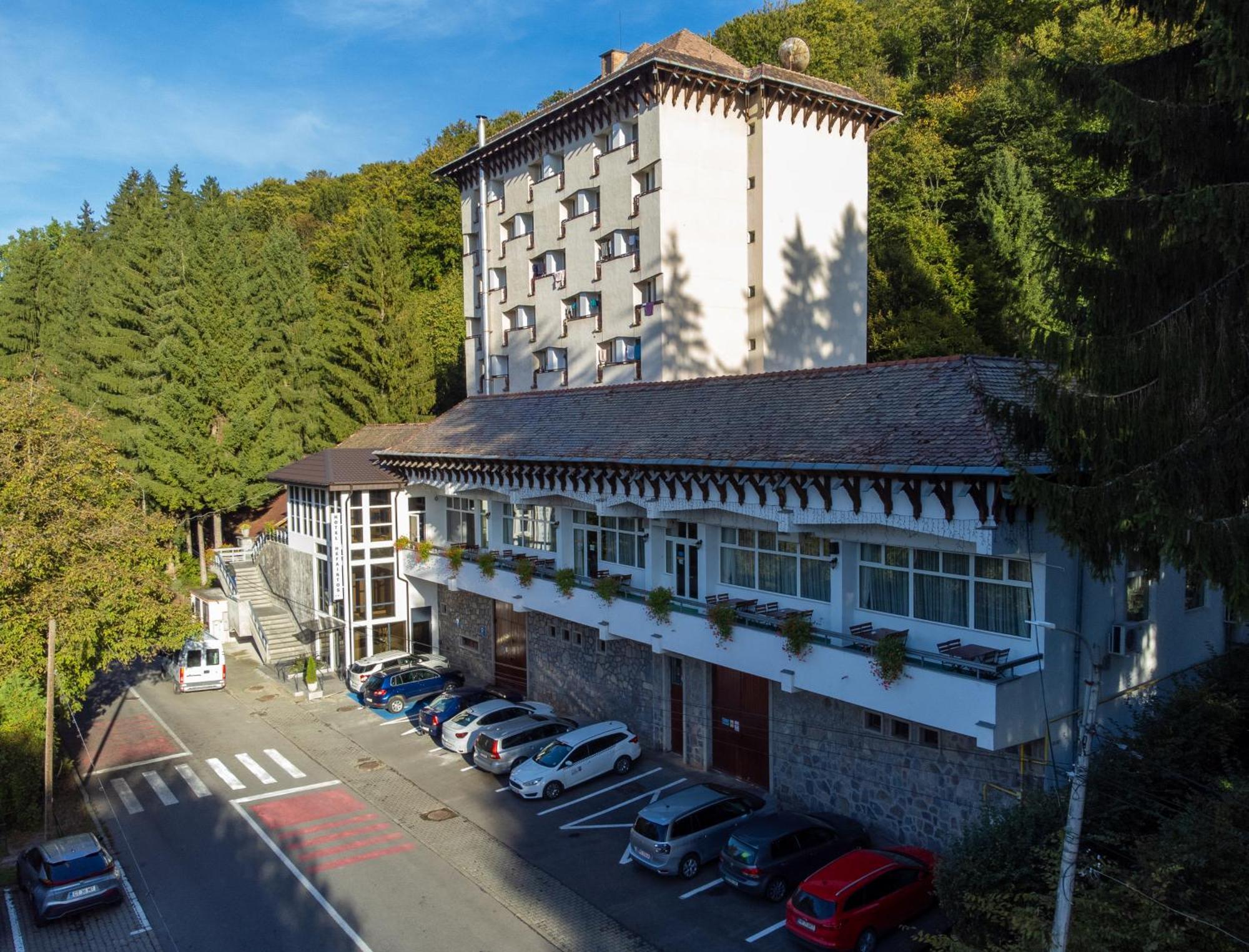 Hotel Hefaistos - Sovata Exterior photo